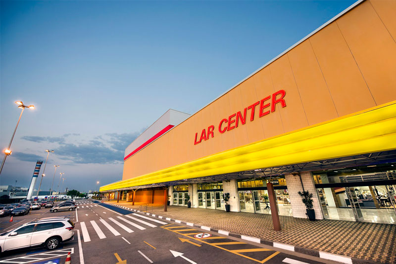 shopping lar center